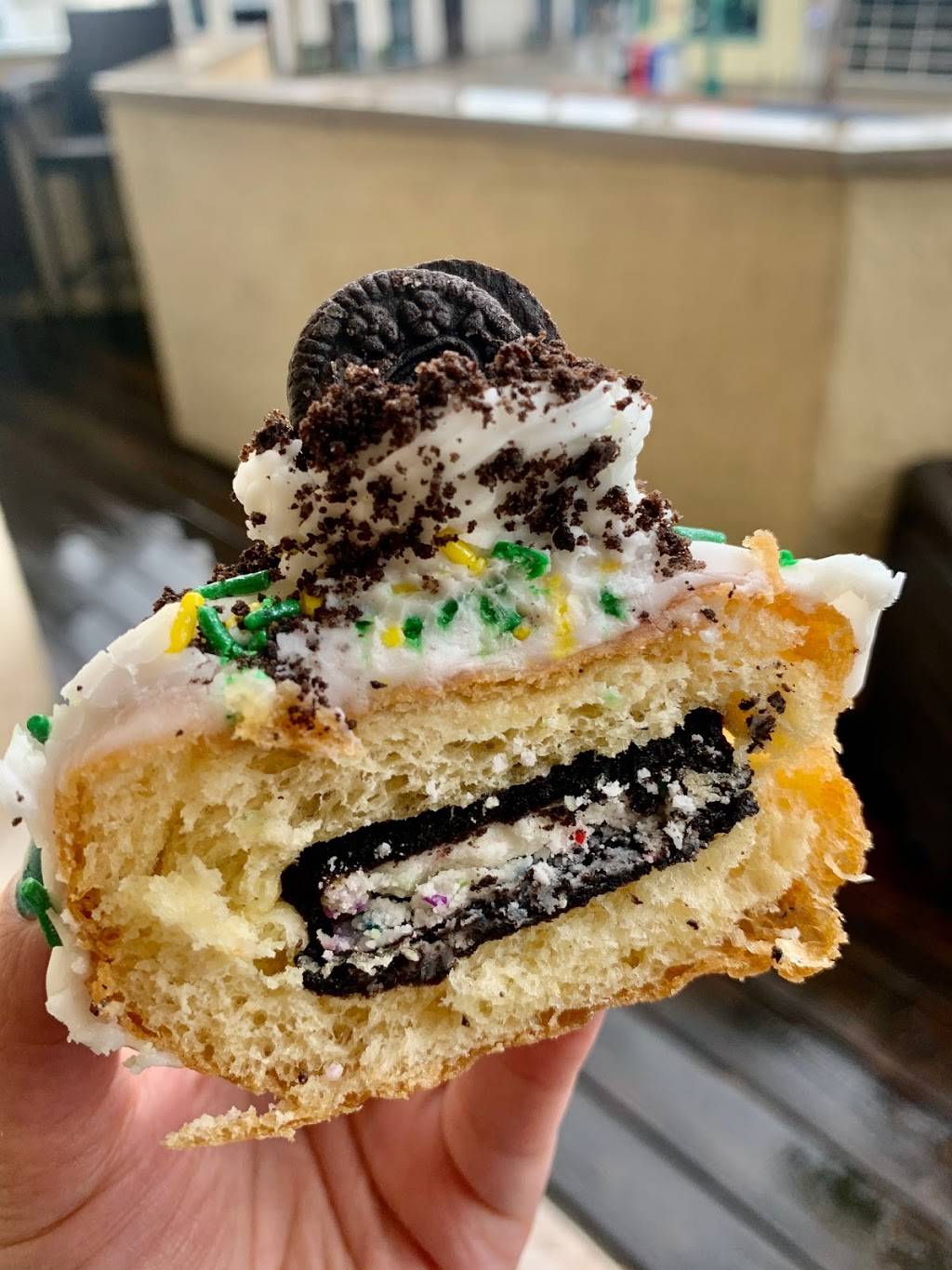 Donut Bar | restaurant | 1380 Garnet Ave, San Diego, CA 92109, USA | 8589002012 OR +1 858-900-2012