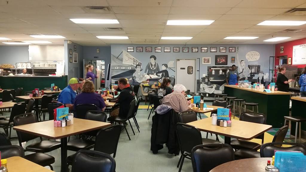 Strawns Eat Shop Too | restaurant | 7803 Youree Dr, Shreveport, LA 71105, USA | 3187987117 OR +1 318-798-7117