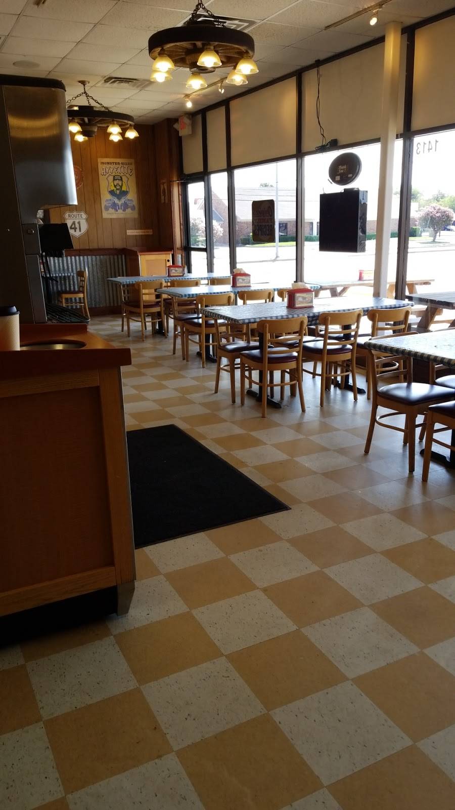 Dickeys Barbecue Pit | restaurant | 1413 W Buckingham Rd, Garland, TX 75042, USA | 9725303137 OR +1 972-530-3137