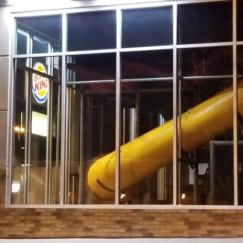 Burger King | restaurant | 7150 Leetsdale Dr Unit H, Denver, CO 80224, USA | 3033943654 OR +1 303-394-3654