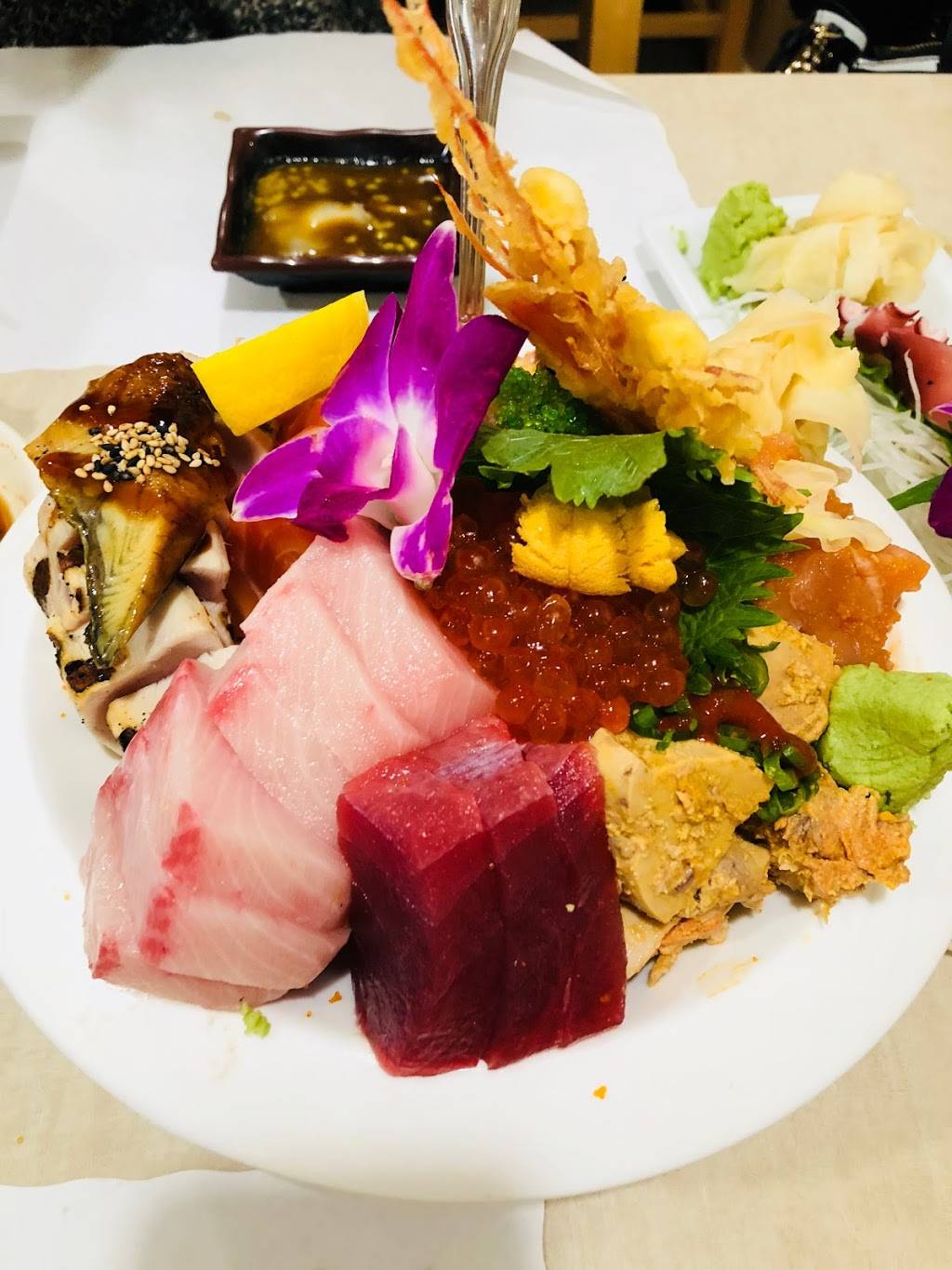 Akasaka Restaurant | restaurant | 14926 Clark Ave, Hacienda Heights, CA 91745, USA | 6263360871 OR +1 626-336-0871