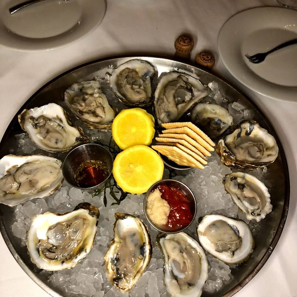 Council Oak Steaks & Seafood (in Seminole Hard Rock) | restaurant | 5223 Orient Rd, Tampa, FL 33610, USA | 8136277600 OR +1 813-627-7600