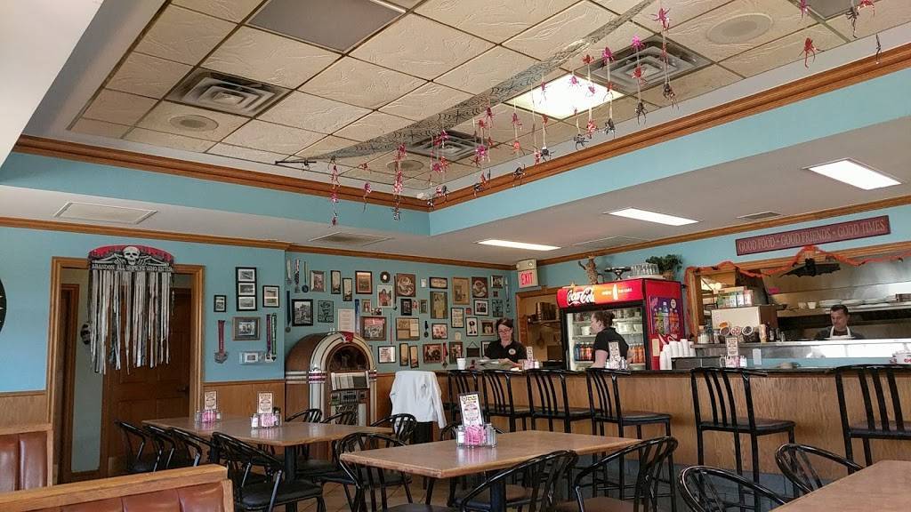 Heftys Coney Island | restaurant | 26080 Grand River Ave, Redford Charter Twp, MI 48240, USA | 3133875977 OR +1 313-387-5977