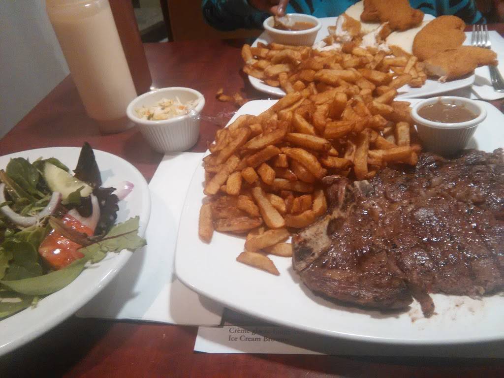 Toto | restaurant | 1380 Rue Notre Dame, Lachine, QC H8S 2C8, Canada | 5146341011 OR +1 514-634-1011