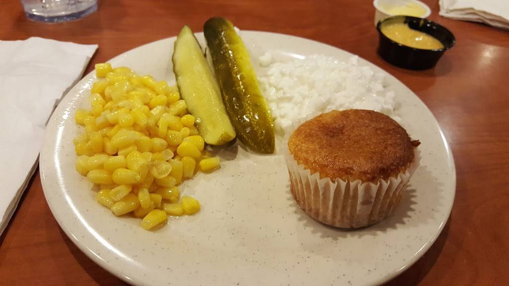 Ponderosa | restaurant | 1585 N State St, Greenfield, IN 46140, USA | 3174627055 OR +1 317-462-7055