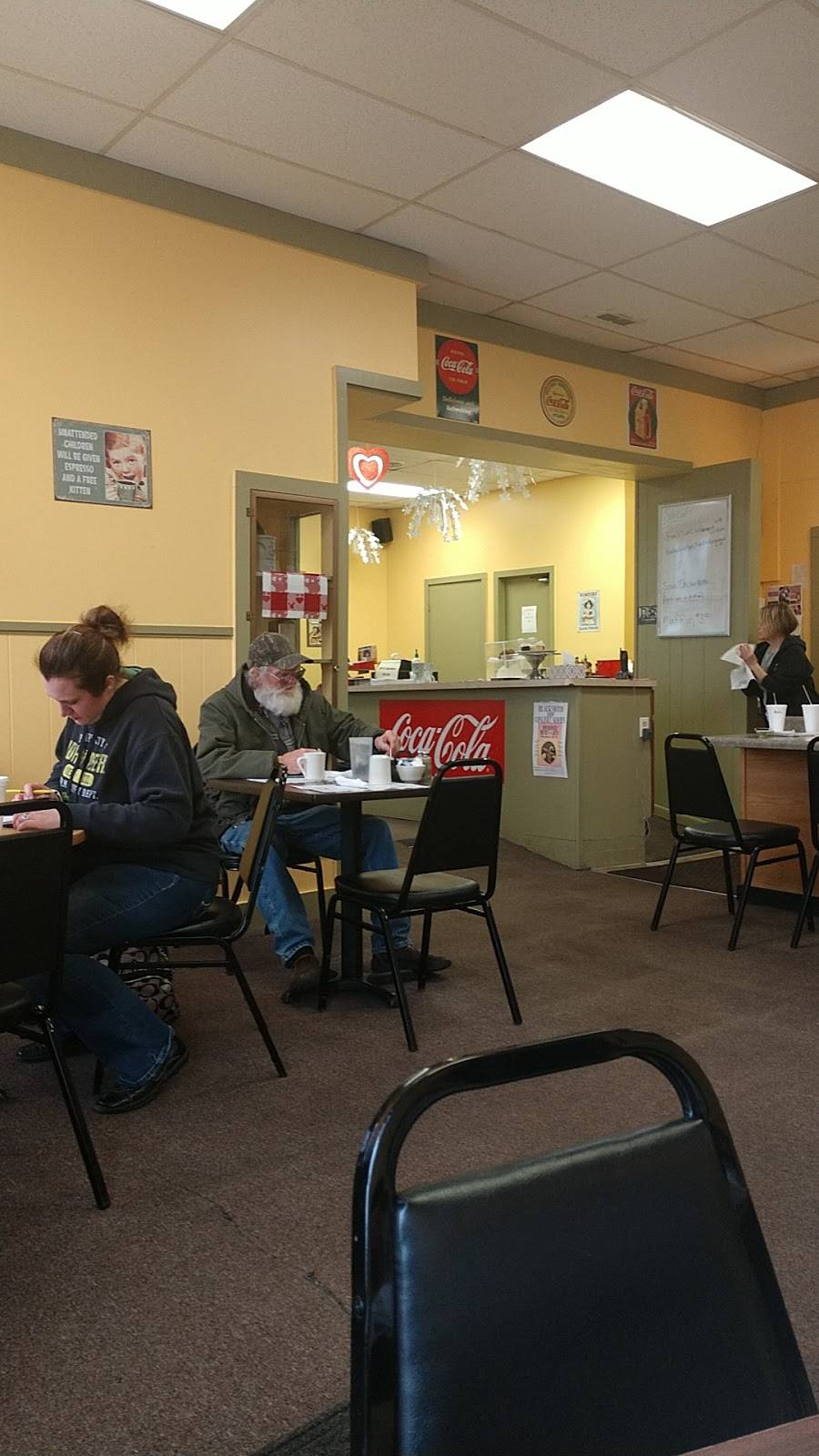 Stockwells Breakfast | restaurant | 112 Adrian St, Manchester, MI 48158, USA | 7344280721 OR +1 734-428-0721