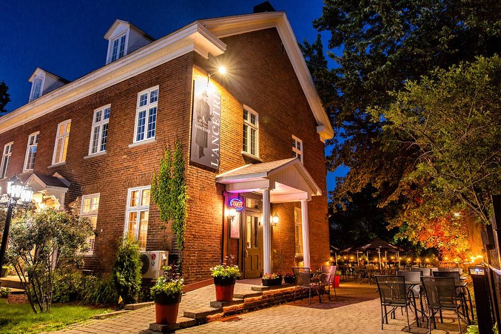 Bistro lAncêtre | restaurant | 603 Rue des Ursulines, Trois-Rivières, QC G9A 5B3, Canada | 8193737077 OR +1 819-373-7077
