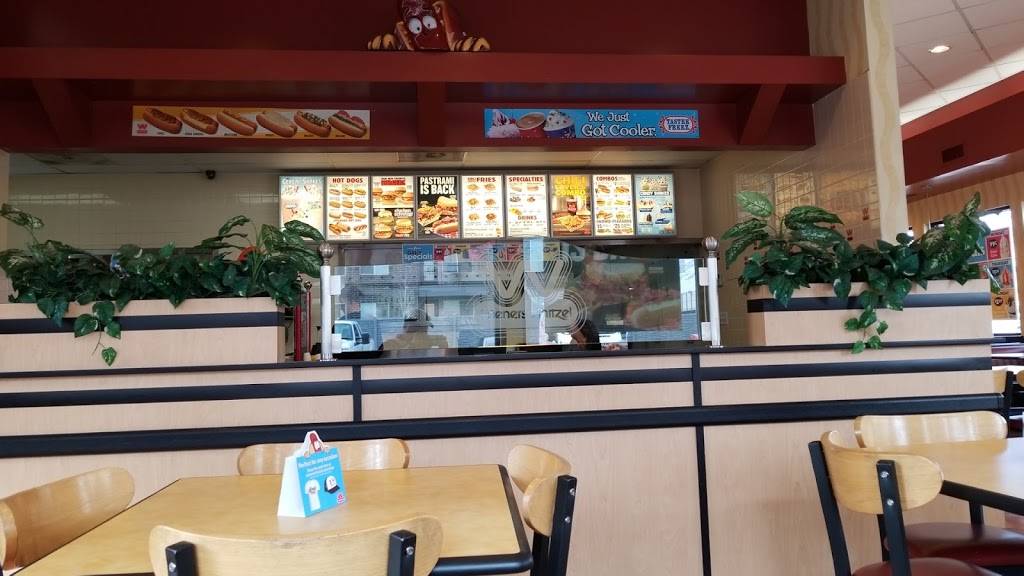 Wienerschnitzel | restaurant | 1405 S 300 W, Salt Lake City, UT 84115, USA | 8014847674 OR +1 801-484-7674