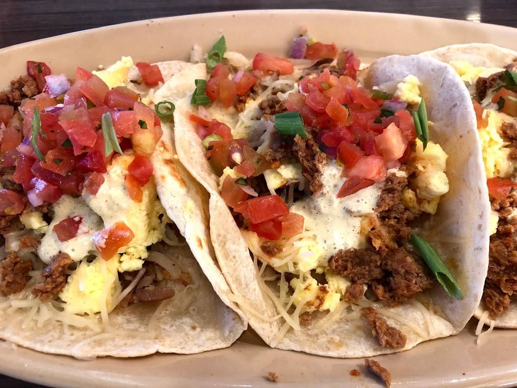 Snooze an A.M. Eatery | restaurant | 6781 S York St #515, Centennial, CO 80122, USA | 3037349655 OR +1 303-734-9655