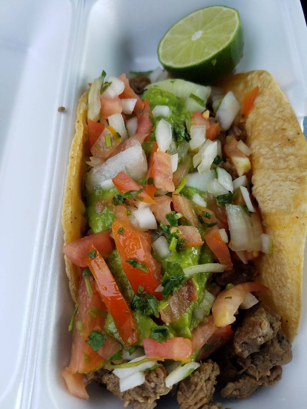Servandos Taco Shop | restaurant | 977 N Central Ave, Upland, CA 91786, USA | 9099829610 OR +1 909-982-9610