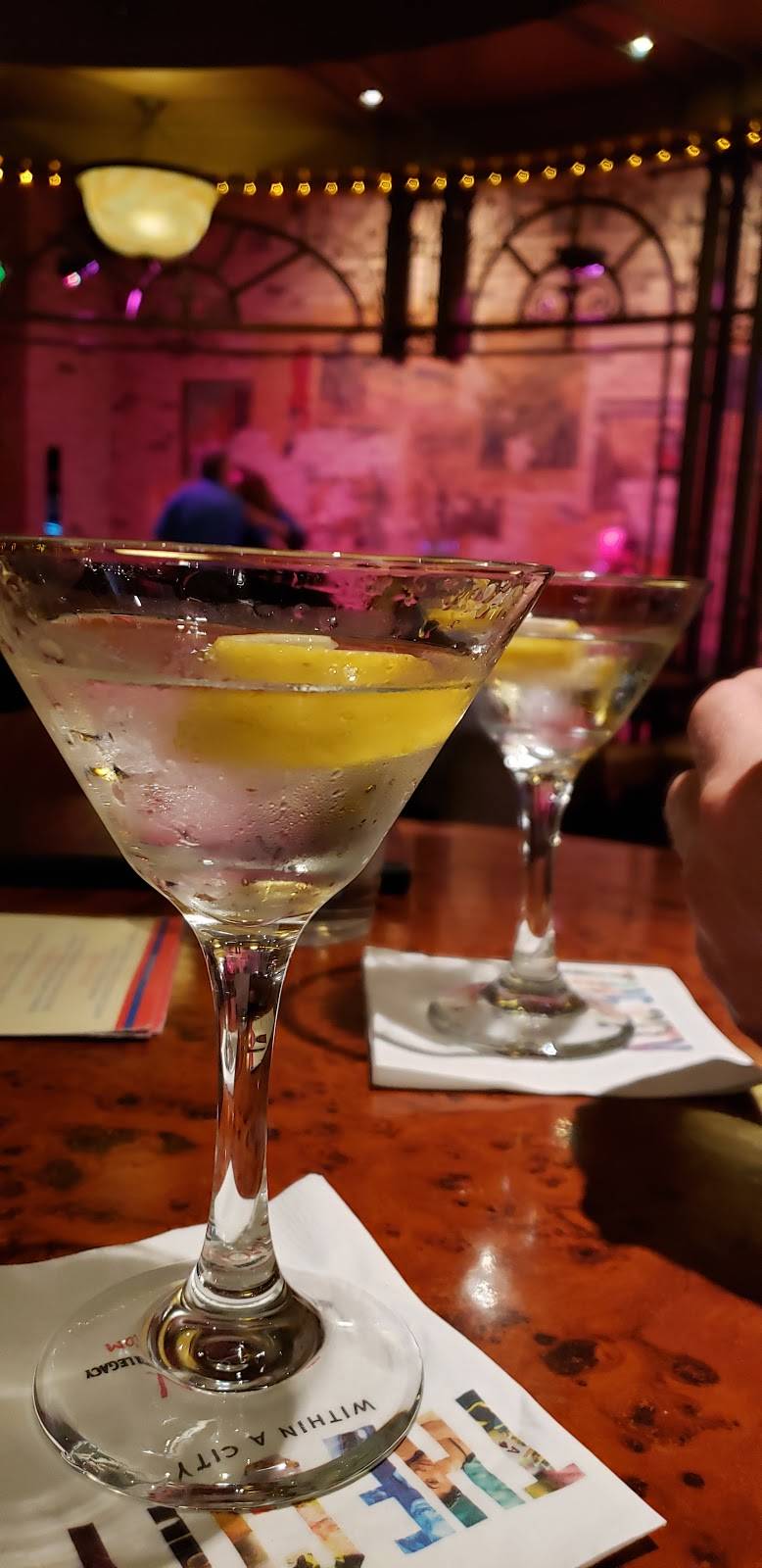 Roxy | restaurant | 345 N Virginia St, Reno, NV 89501, USA | 7757865700 OR +1 775-786-5700