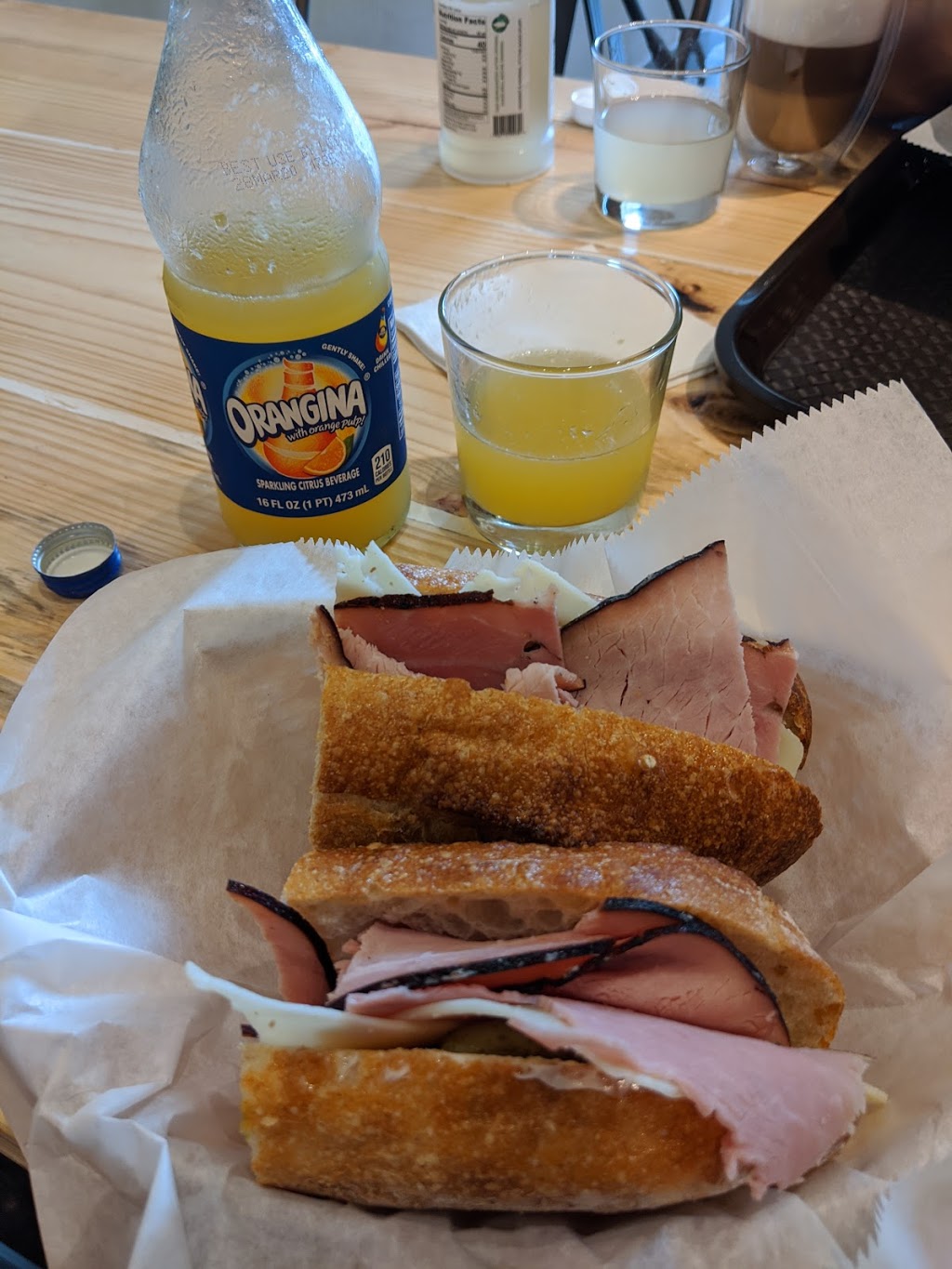 Nanou Ocean | bakery | 3704 N Ocean Blvd, Fort Lauderdale, FL 33308, USA | 9545127219 OR +1 954-512-7219