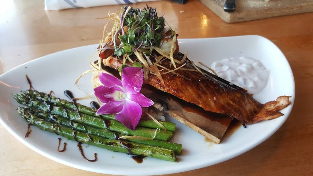 Market Broiler Huntington | restaurant | 20111 Brookhurst St, Huntington Beach, CA 92646, USA | 7149637796 OR +1 714-963-7796