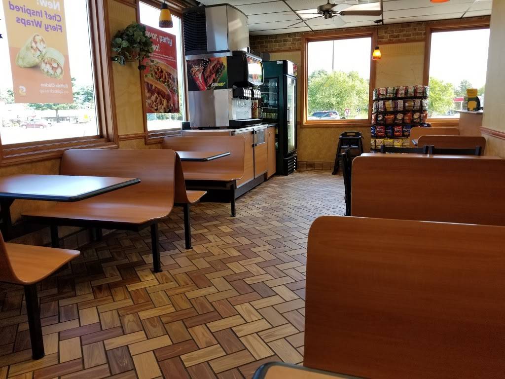 Subway | restaurant | 1915 Dover Rd, Epsom, NH 03234, USA | 6037364000 OR +1 603-736-4000