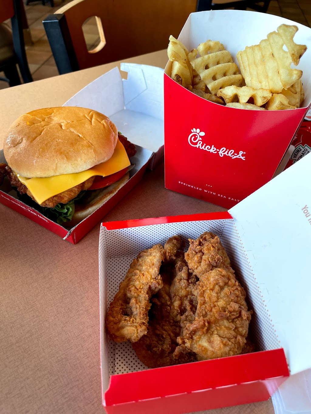 Chick-fil-A | restaurant | 2308 Apalachee Pkwy, Tallahassee, FL 32301, USA | 8508787095 OR +1 850-878-7095