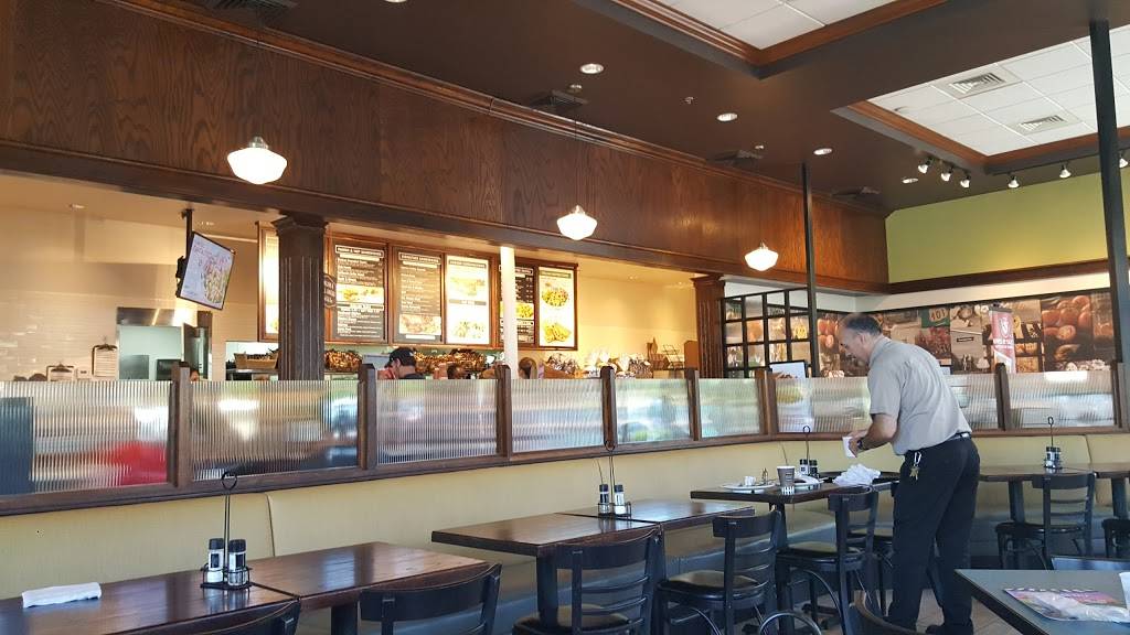 Corner Bakery Cafe | bakery | 4776 Commons Way b1, Calabasas, CA 91302, USA | 8188767340 OR +1 818-876-7340