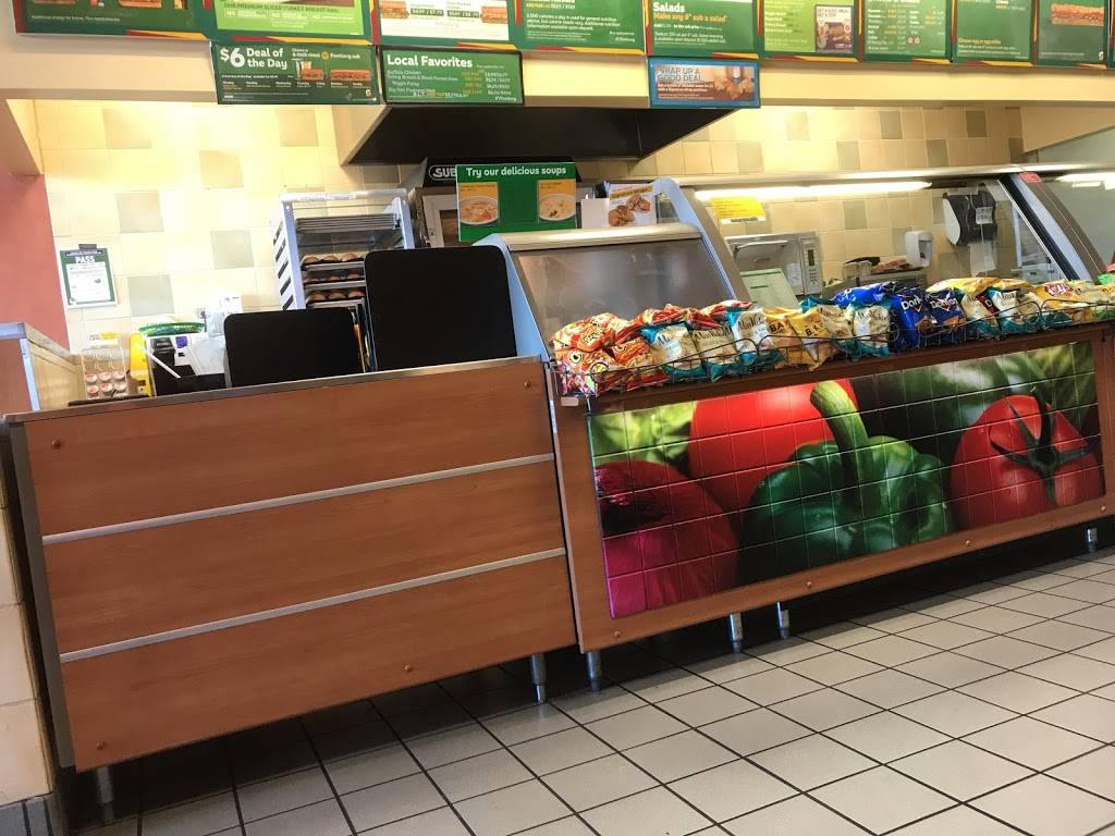 Subway Restaurants | restaurant | 3800 F Klose Way, Richmond, CA 94804, USA | 5109644612 OR +1 510-964-4612