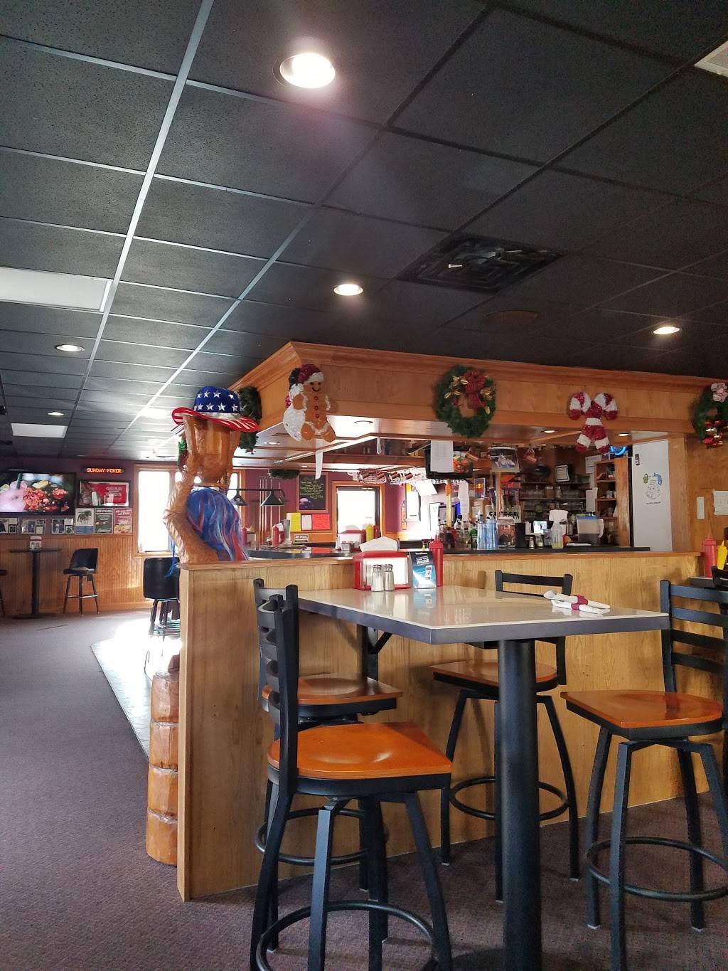 Team 36 Bar & Grill | restaurant | 101 2nd St NW, Mitchellville, IA 50169, USA | 5159570360 OR +1 515-957-0360