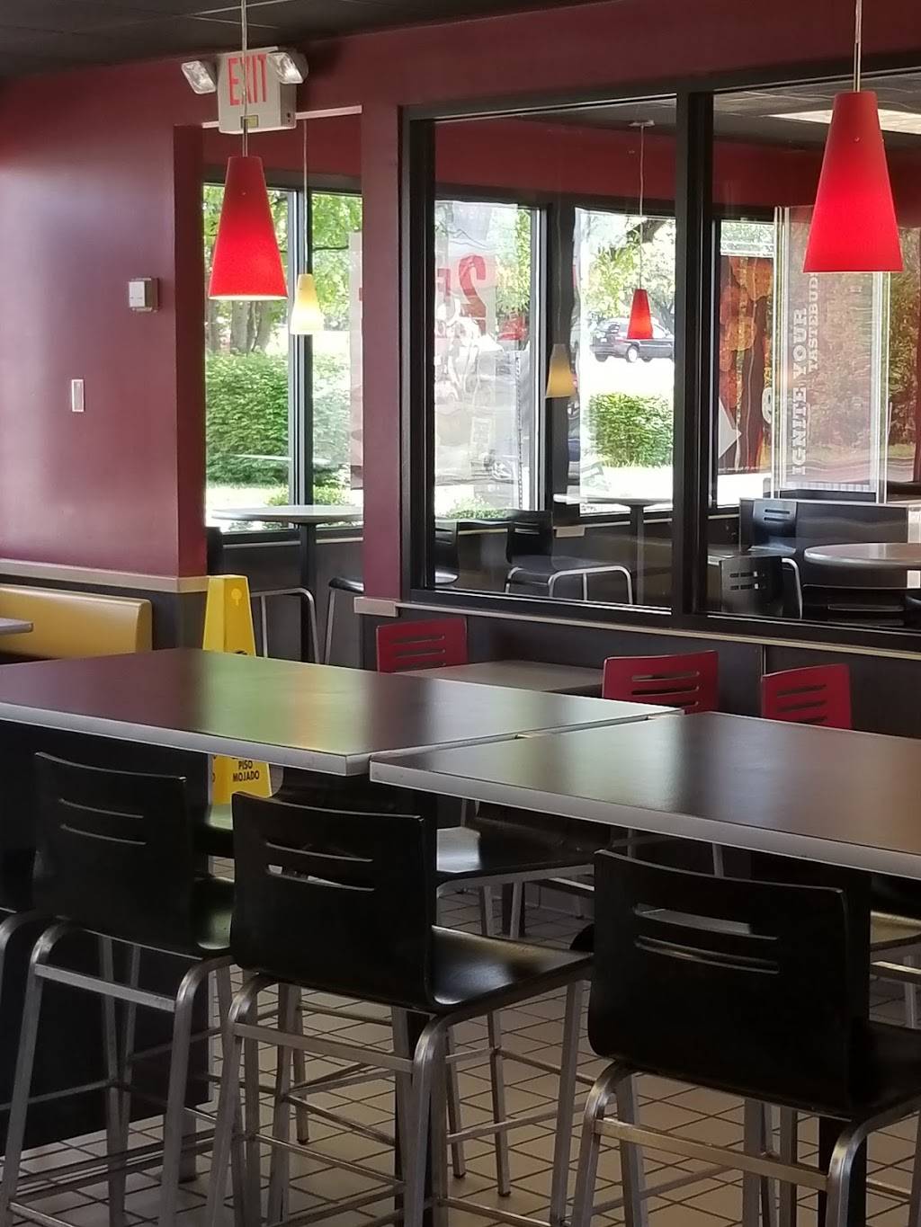 Burger King | restaurant | 3701 Diann Marie Rd, Louisville, KY 40241, USA | 5023390707 OR +1 502-339-0707