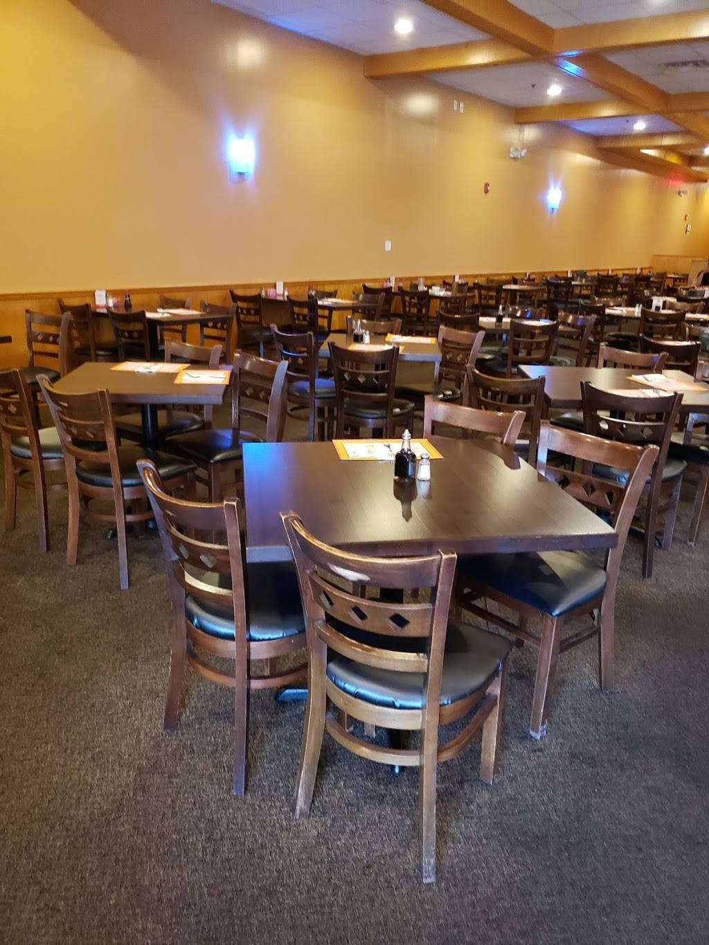 Yutaka Buffet | restaurant | 339 Squire Rd, Revere, MA 02151, USA | 7812898880 OR +1 781-289-8880