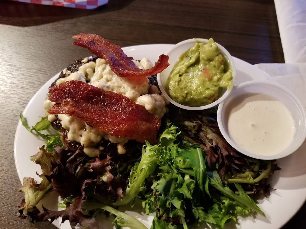 Basement Burger Bar | restaurant | 1326 Brush St, Detroit, MI 48226, USA | 3138183708 OR +1 313-818-3708