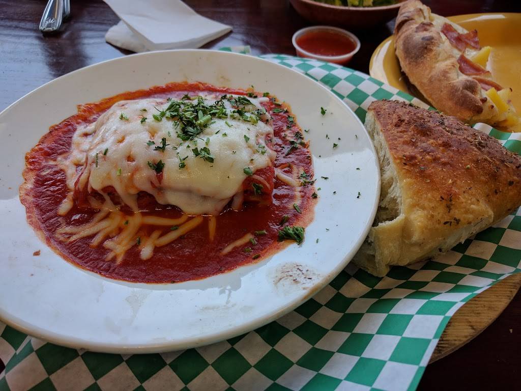 Luciano Neighborhood Pizzeria | restaurant | 2414 Babcock Rd #100, San Antonio, TX 78229, USA | 2102551863 OR +1 210-255-1863