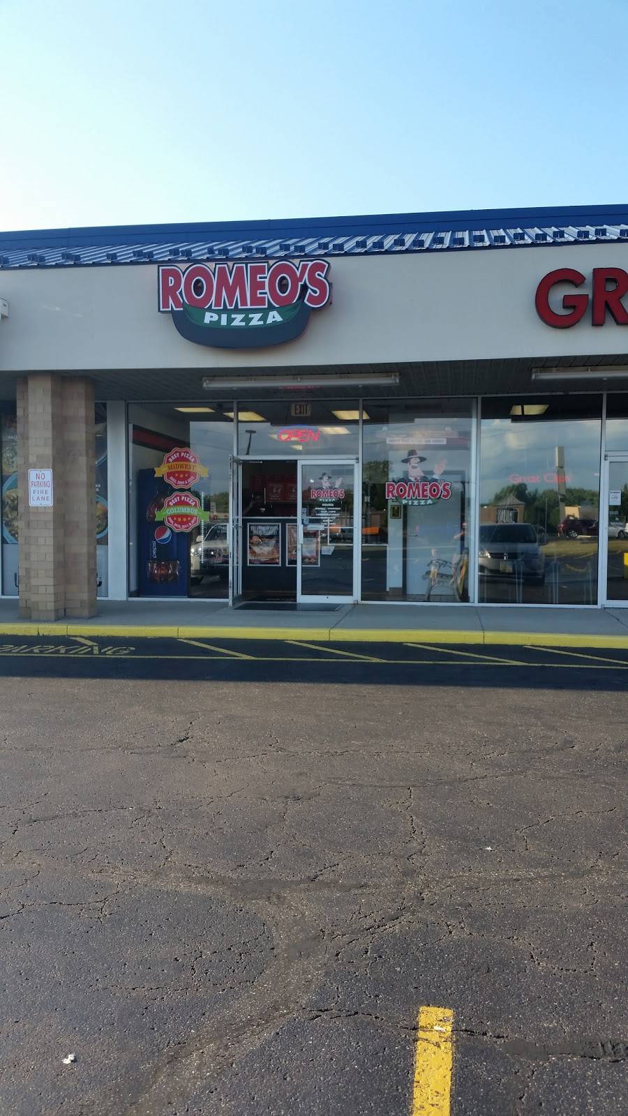Romeos Pizza | restaurant | 4887 Portage St NW, Jackson, OH 44720, USA | 3304970000 OR +1 330-497-0000
