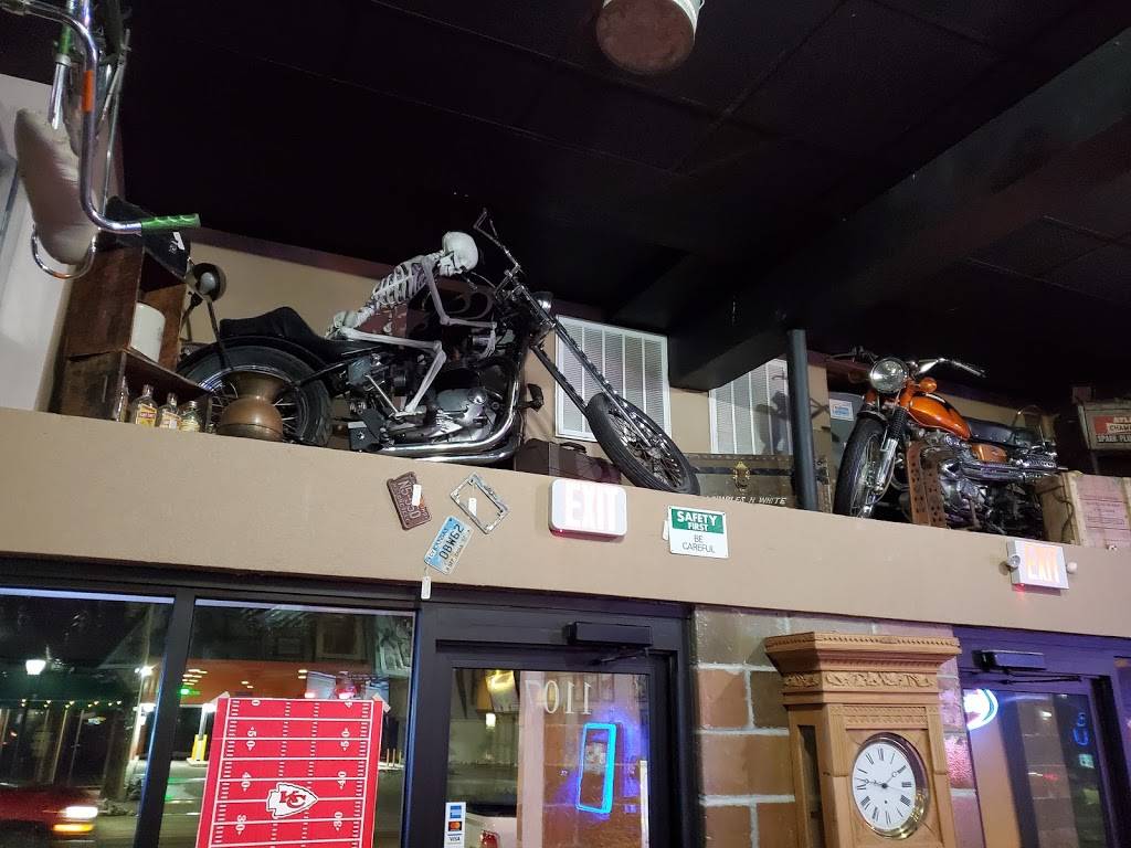 Scrap Yard Bar & Grill | restaurant | 1107 S Broadway, Oak Grove, MO 64075, USA | 8166251156 OR +1 816-625-1156