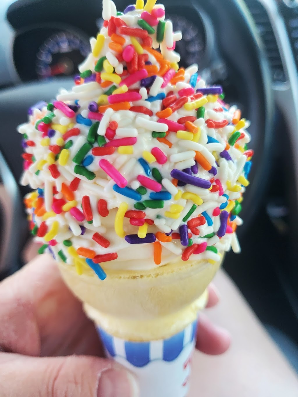 Fanci Freez Burgers and Shakes | restaurant | 1750 W McMillan Rd #100, Meridian, ID 83646, USA | 2088136226 OR +1 208-813-6226