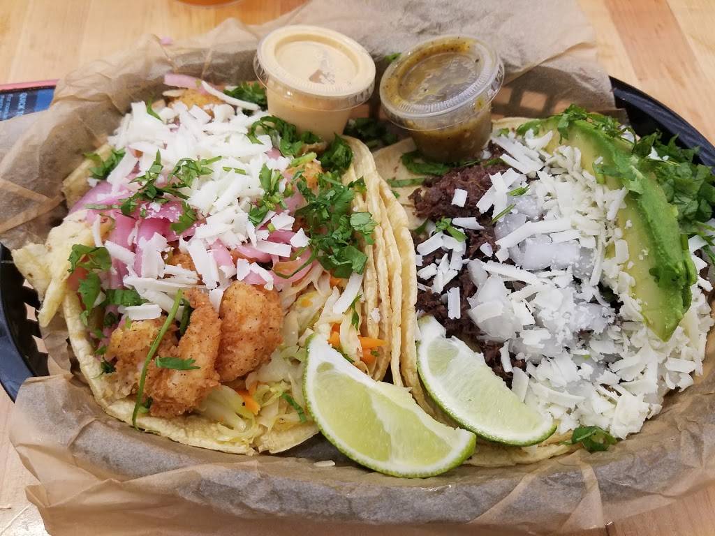 Torchys Tacos | restaurant | 4747 Research Forest Dr #475, The Woodlands, TX 77381, USA | 2814658918 OR +1 281-465-8918