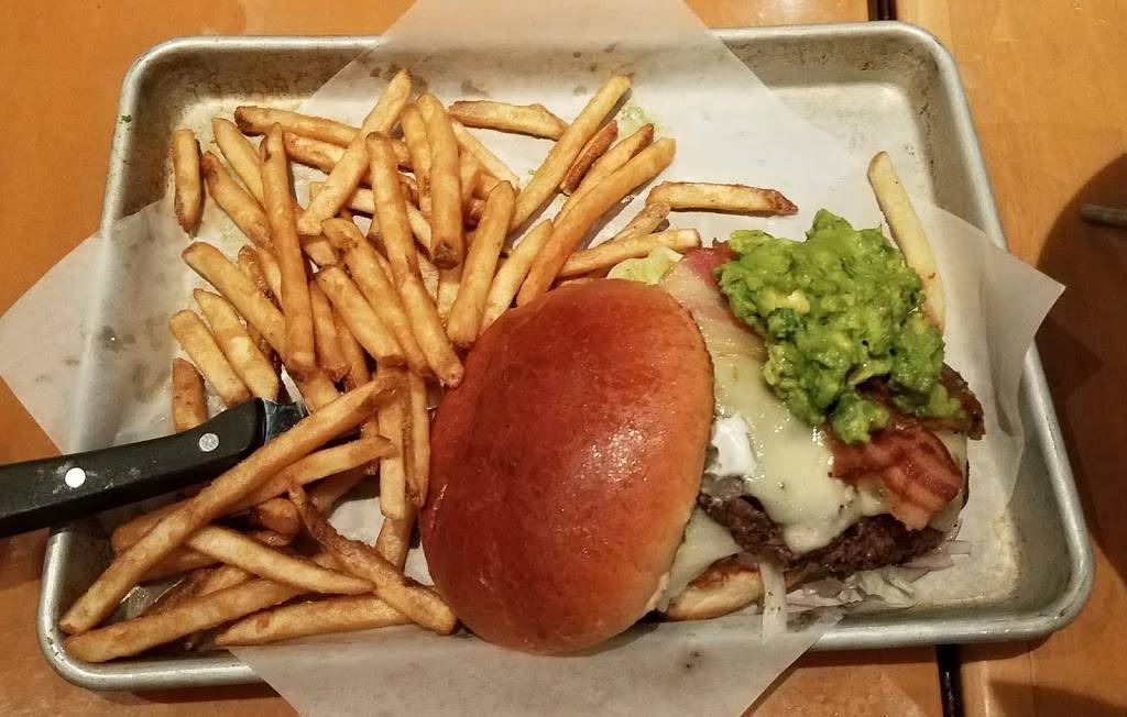 BJs Restaurant & Brewhouse | restaurant | 555 Broadway Ste 1019, Chula Vista, CA 91910, USA | 6195912490 OR +1 619-591-2490