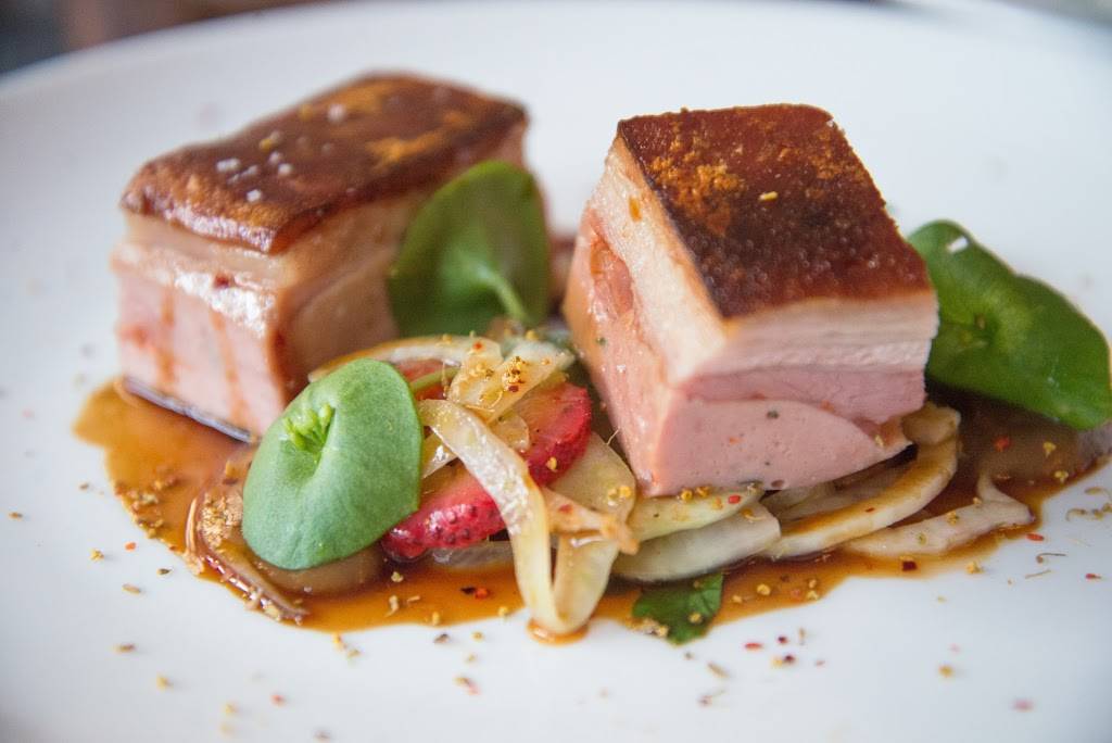 Virginias | restaurant | 647 E 11th St, New York, NY 10009, USA | 2126580182 OR +1 212-658-0182