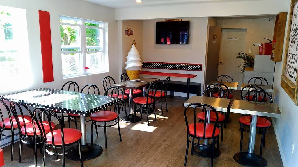 Pignon Rouge | restaurant | 9510 Chemin Sainte-Marguerite, Trois-Rivières, QC G9B 6K5, Canada | 8193770200 OR +1 819-377-0200