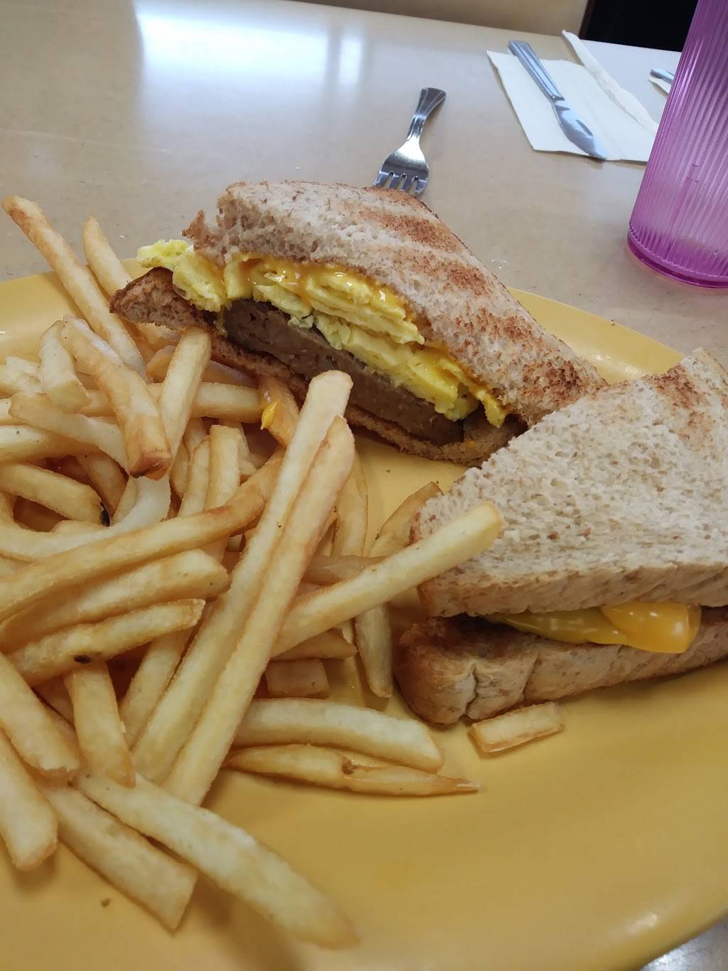 Teds Coney Island | restaurant | 67176 Gratiot Ave, Richmond, MI 48062, USA | 5867276200 OR +1 586-727-6200