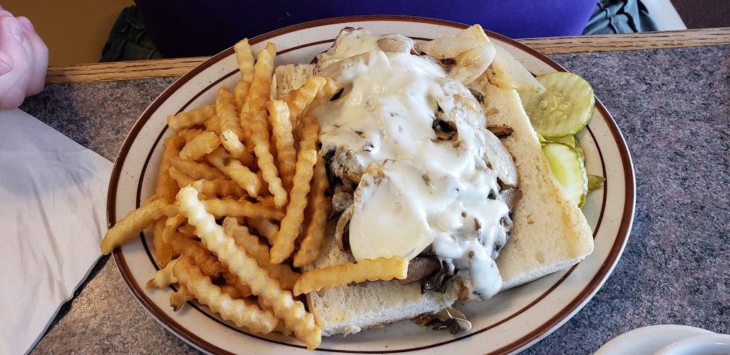 The New Oasis Family Restaurant | restaurant | 3074 N State Route 71, I-80, Ottawa, IL 61350, USA | 8154336730 OR +1 815-433-6730