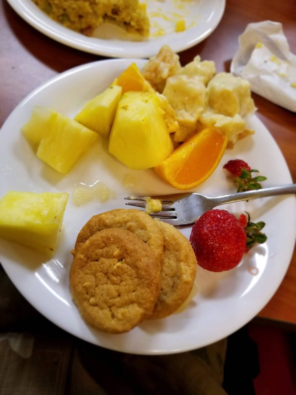 Golden Corral Buffet & Grill | restaurant | 100 Towne Centre Pl, Smithfield, NC 27577, USA | 9199891125 OR +1 919-989-1125