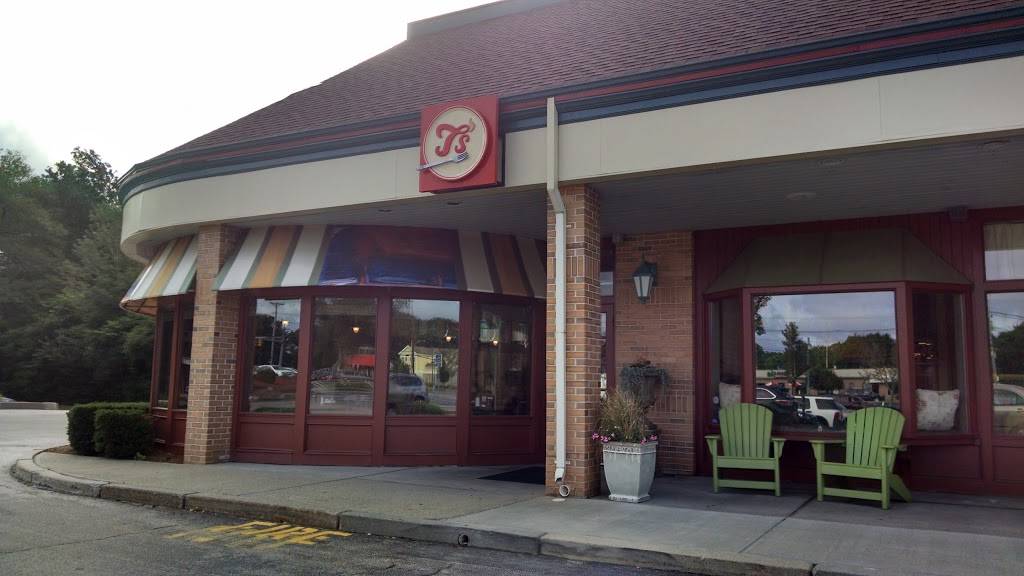 Ts Restaurant | restaurant | 5600 Post Rd, East Greenwich, RI 02818, USA | 4013987877 OR +1 401-398-7877