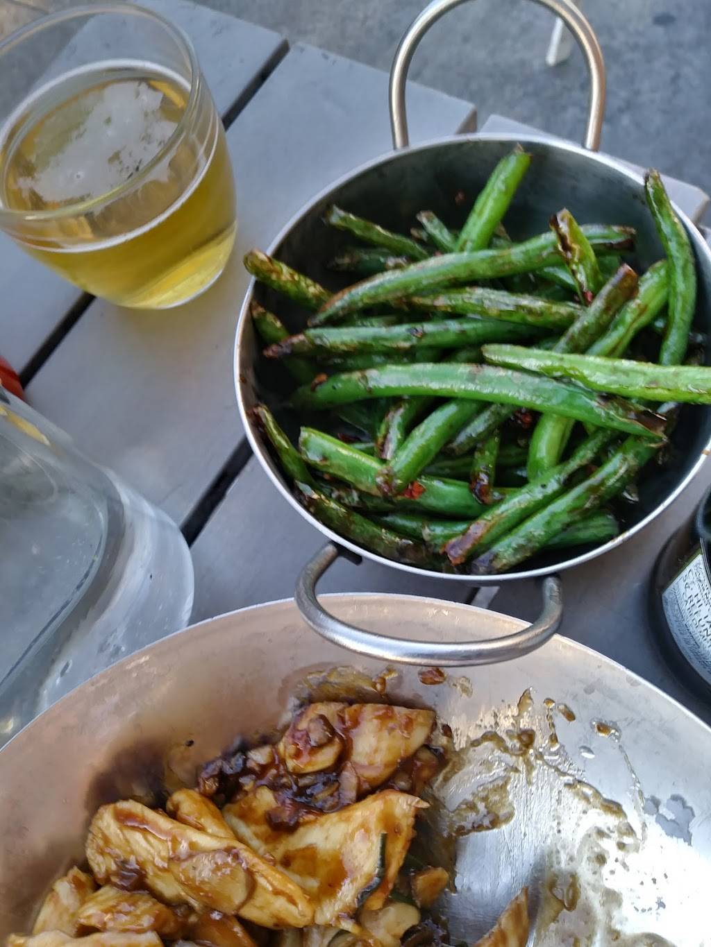 The Spice Jar | restaurant | 2500 Bryant St, San Francisco, CA 94110, USA | 4158293668 OR +1 415-829-3668