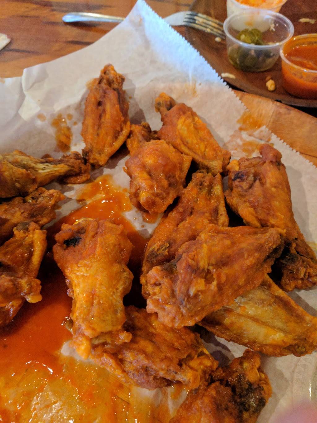 McKennas Place | restaurant | 4068 Forest Hill Blvd, Palm Springs, FL 33406, USA | 5619680032 OR +1 561-968-0032