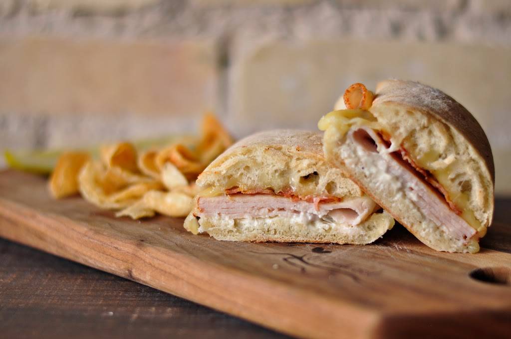 Tripelroot | restaurant | 146 E Main Ave, Zeeland, MI 49464, USA | 6169530050 OR +1 616-953-0050