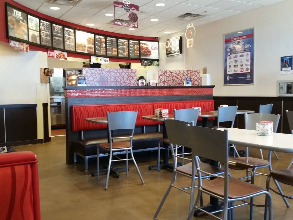 Arbys | meal takeaway | 11254 Luke St, Fort Bliss, TX 79906, USA | 9155660290 OR +1 915-566-0290