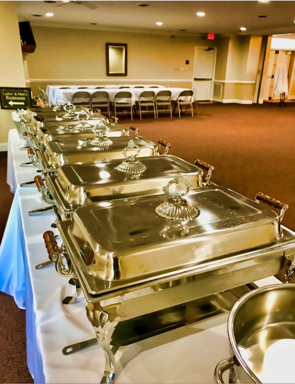 Hunt & Company | restaurant | 24 Reid St, Chatham, VA 24531, USA | 4344332270 OR +1 434-433-2270