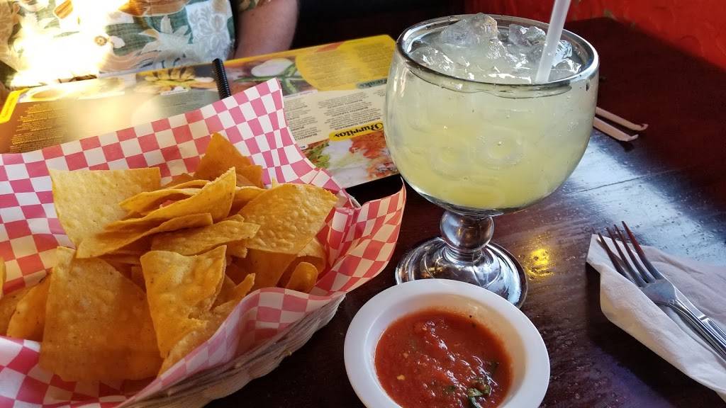 El Ranchito | restaurant | 2800 SW Fairlawn Rd, Topeka, KS 66614, USA | 7854382500 OR +1 785-438-2500