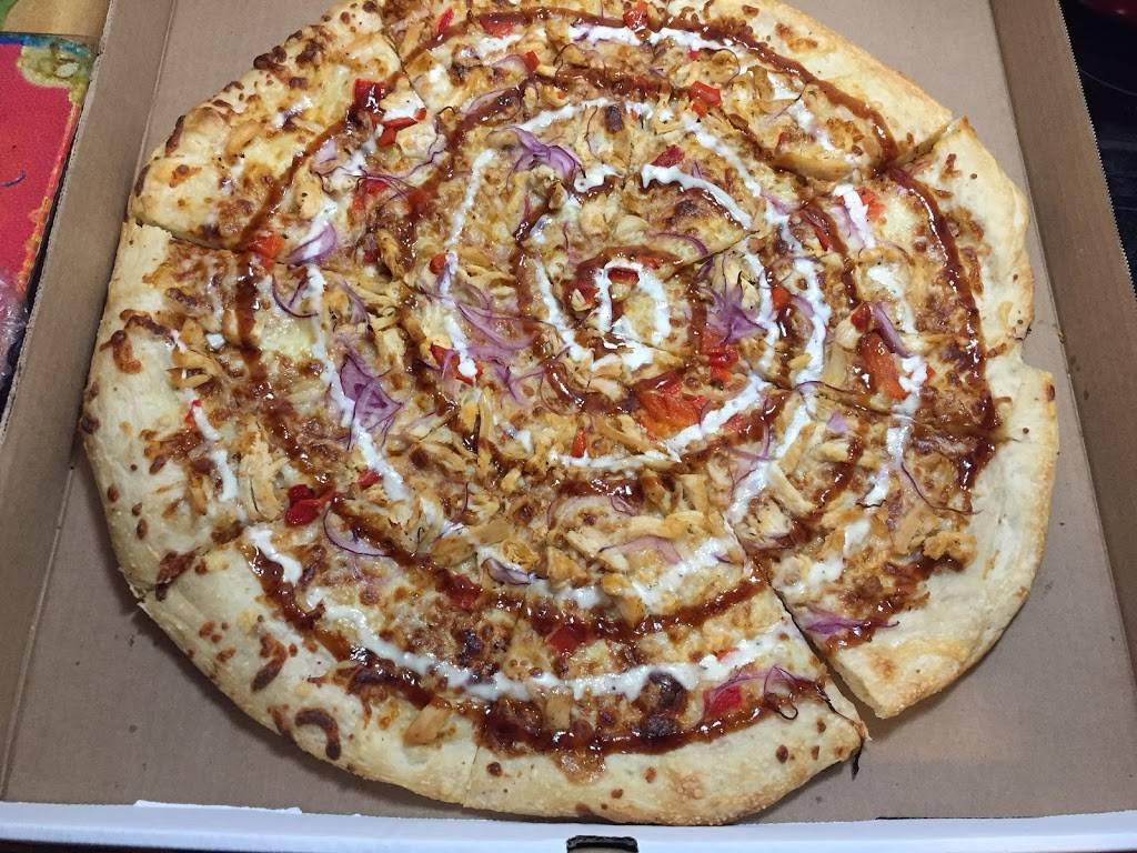 Guy Fieris Pizza Parlor | restaurant | 1976 Power Plant Pkwy Suite B, Hampton, VA 23666, USA | 7578278100 OR +1 757-827-8100