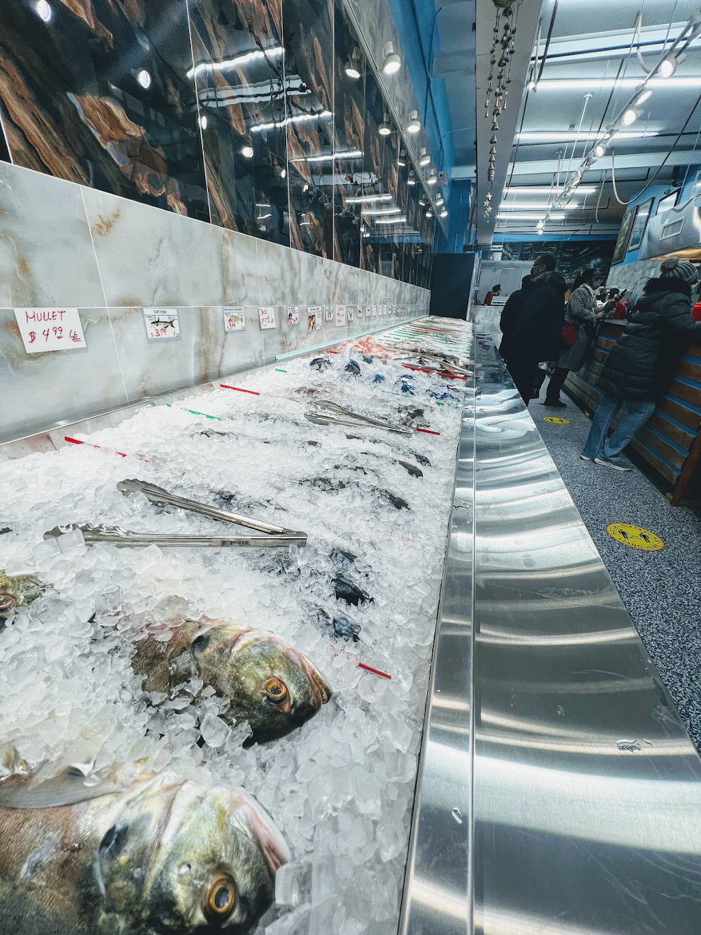 Anas Fish Market | restaurant | 703 Malcolm X Blvd, New York, NY 10039, USA | 6469284500 OR +1 646-928-4500