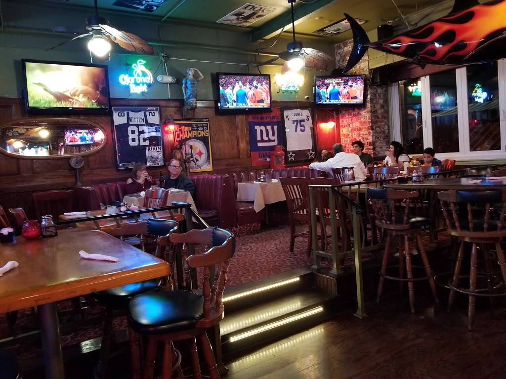 Pelican Isle Restaurant and Bar | restaurant | 16400 Pacific Coast Hwy, Sunset Beach, CA 90742, USA | 5625923221 OR +1 562-592-3221