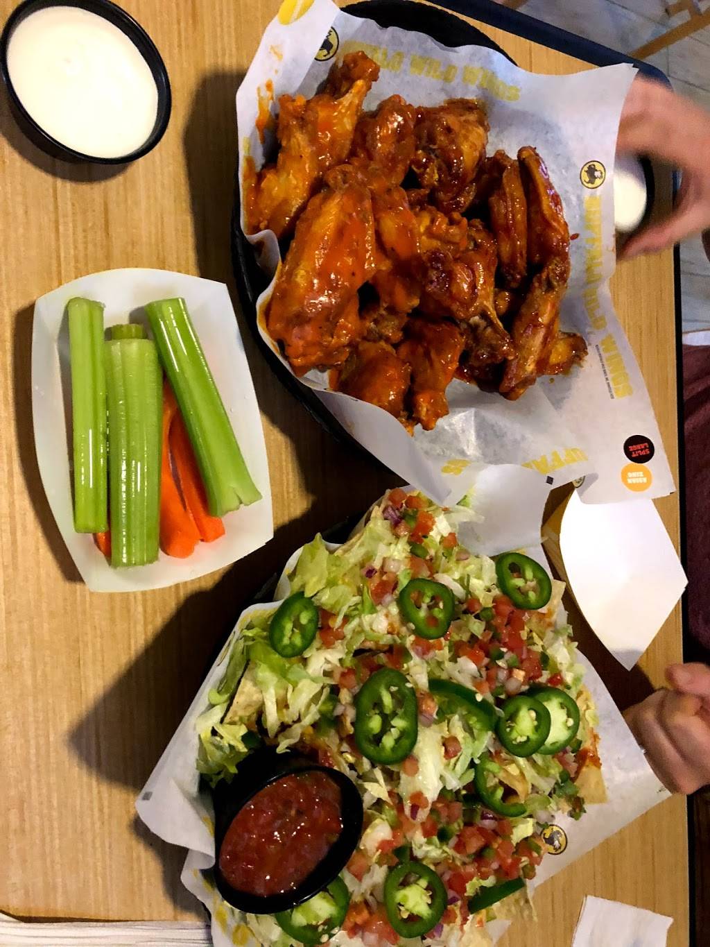 Buffalo Wild Wings | restaurant | 3160 Chino Ave, Chino Hills, CA 91709, USA | 9095919035 OR +1 909-591-9035