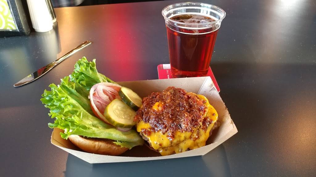 Eds Burger Joint | restaurant | 3800 Hardy St, Hattiesburg, MS 39402, USA | 6016022601 OR +1 601-602-2601