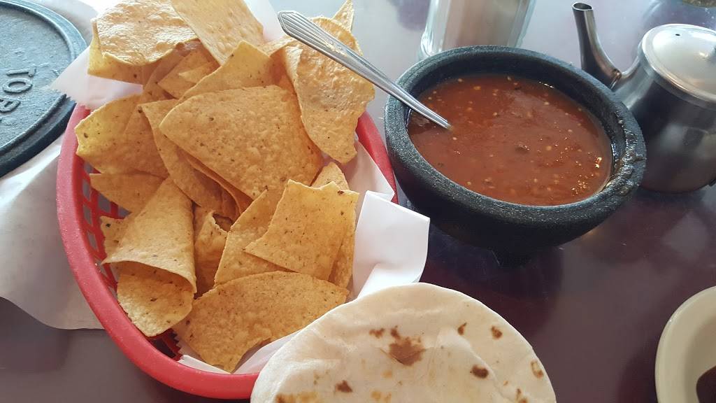 Taqueria Guadalajara | restaurant | 701 S Stemmons Fwy, Lewisville, TX 75067, USA | 9724362515 OR +1 972-436-2515