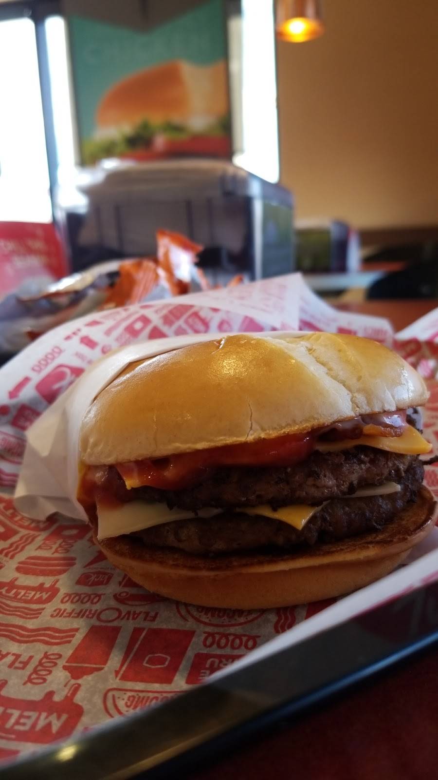 Jack in the Box | restaurant | 2520 W Glendale Ave, Phoenix, AZ 85051, USA | 6029953677 OR +1 602-995-3677